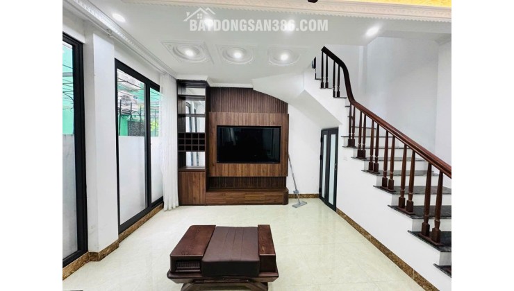 BÁN NHÀ CẦU GIẤY - BA GÁC ĐỖ CỬA, 41M2 - 6 TẦNG ĐẸP, FULL NỘI THẤT, GIÁ 9,8 TỶ